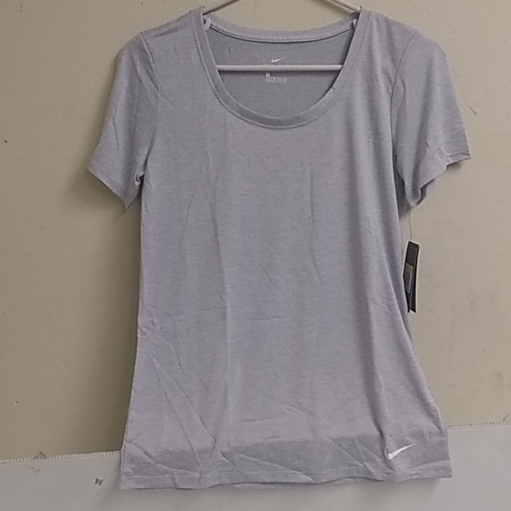 Nike woman's t shirt dri fit short sleeves size S